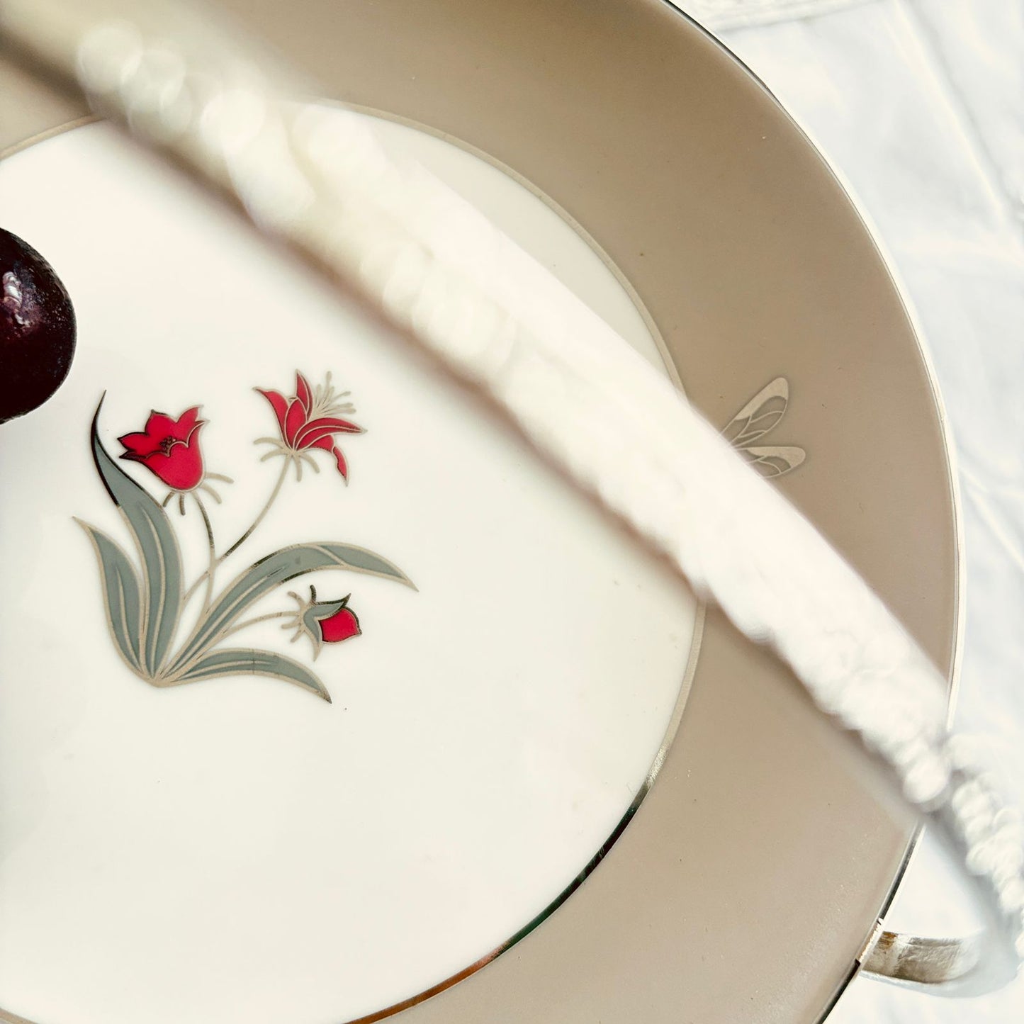 Gulzaar - 2 tier platter in Porcelain and Brass