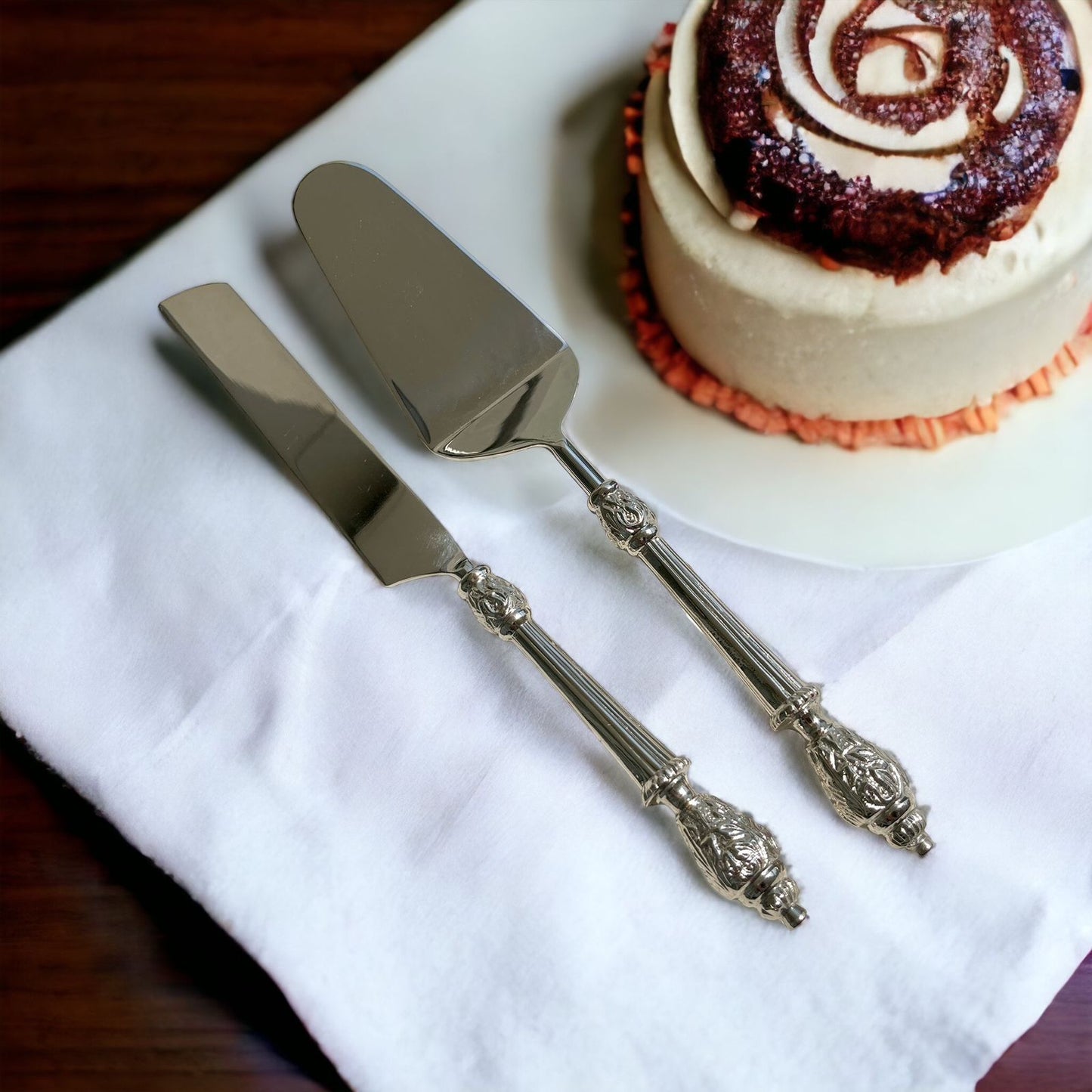 Záhra Chandi - Set of 2 Cake server