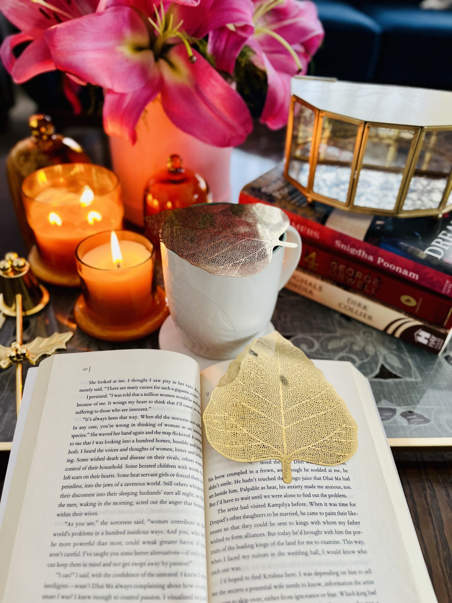 Dastáan Book mark and Mug Cover