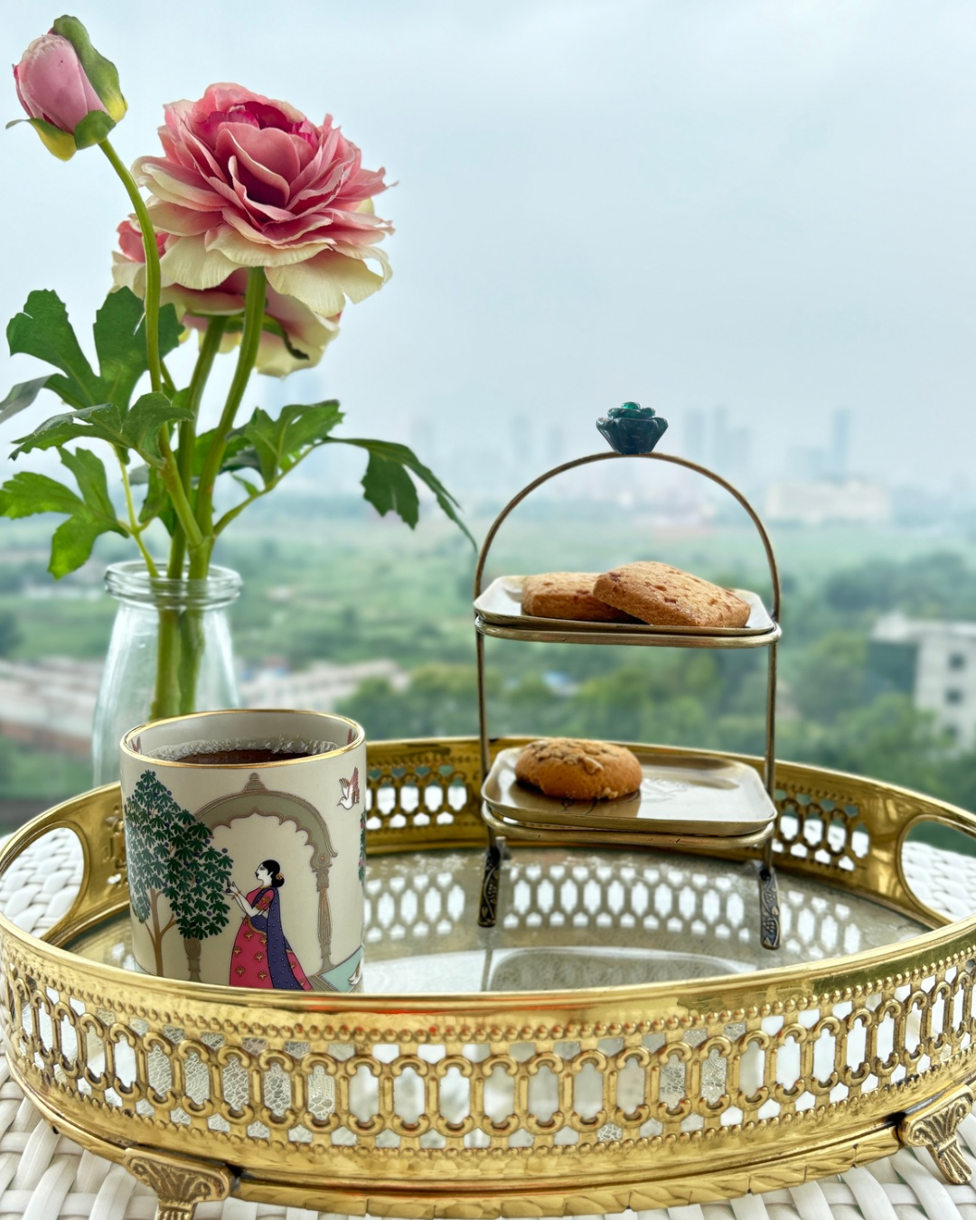 Zarista – Brass Two-Tier Platter