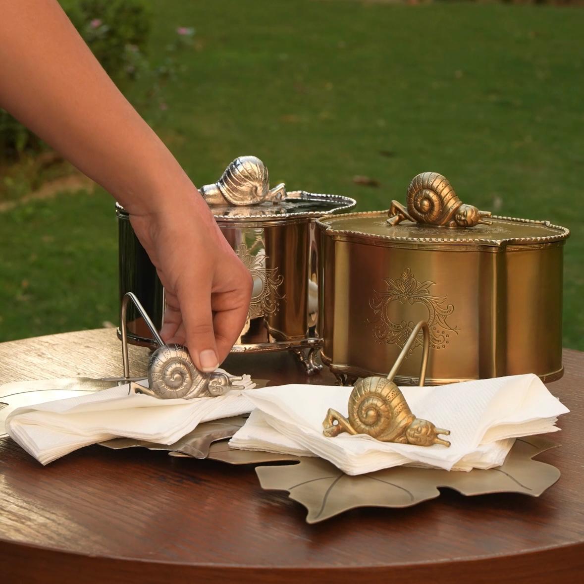 Sukóon Brass Napkin Holder