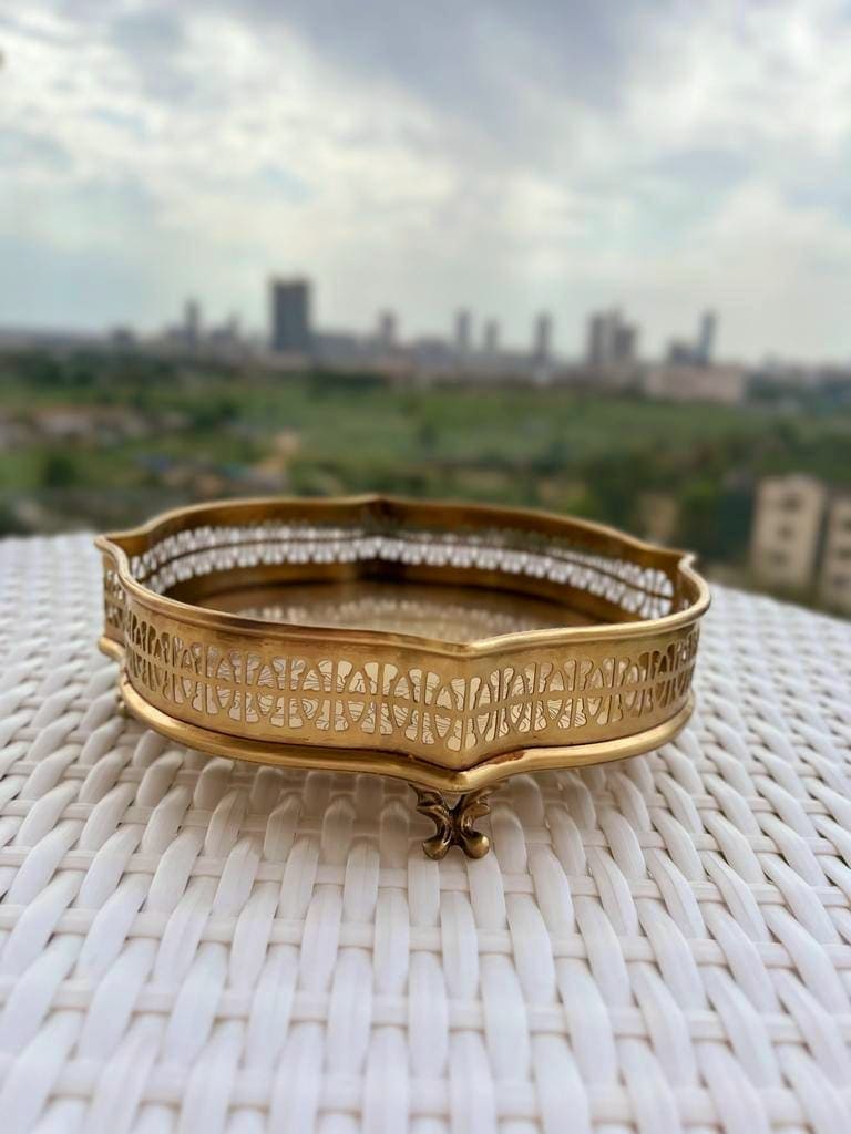 Názm Petal - Solid Brass Tray
