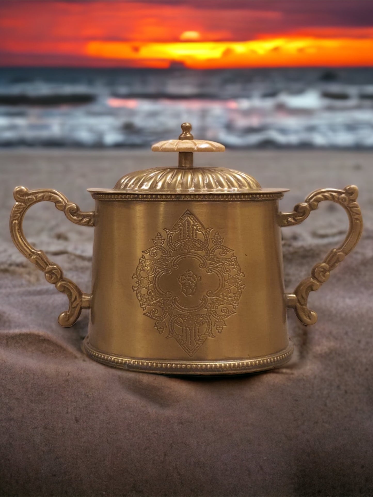 Méhfil-é-Jashn - 3 piece tea set made in brass