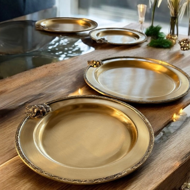 Dinnerware plates