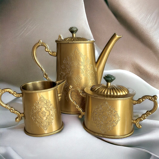 Méhfil-é-Jashn with Green Aventurine - 3 piece tea set made in brass