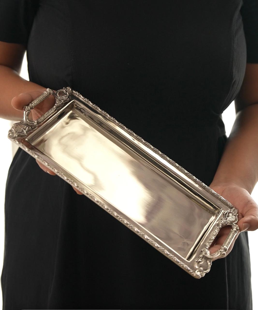 Naźm Zarifa - Rectangle Brass Tray