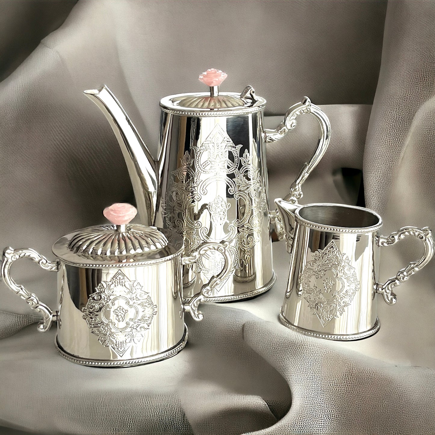 Méhfil-é-Jashn with Rose Quartz - 3 piece tea set made in brass