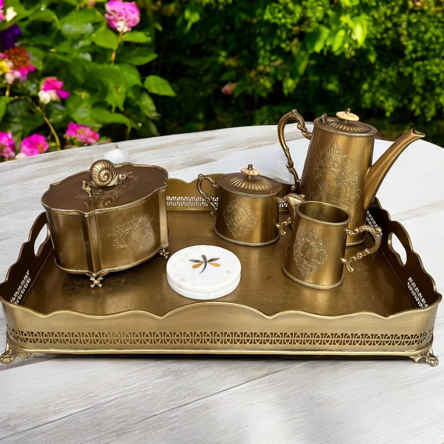 Názm Sana Large- exquisite large sized brass tray