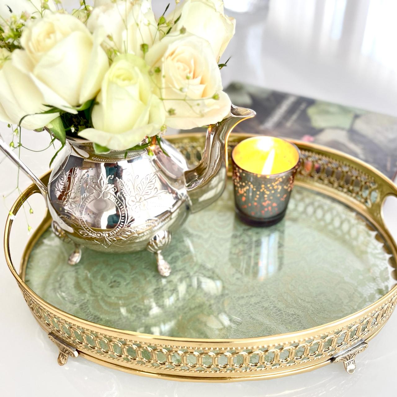 Názm - Brass tray with delicate fabric